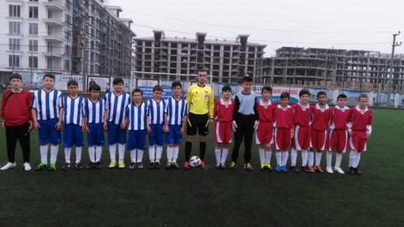 Kabadüz Merkez Ortaokulu futbol takımı İlimiz Altınordu ilçesi futbol turnuvasında ilçemizi temsil etti.